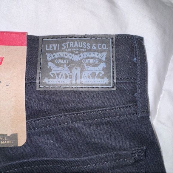 Levi’s Black Slim Fit Shaping skinny Full Length Jeans size 27x32- brand new! - Picture 6 of 14